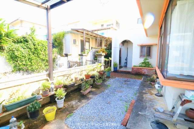 4LDK Single-Story RC House for Sale in Urasoe, Okinawa - Thumbnail 3