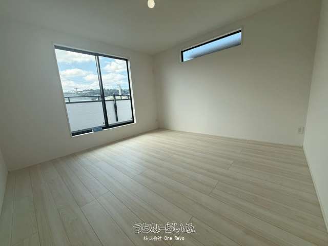 New 4LDK Detached House for Sale in Uruma City, Okinawa - Thumbnail 4