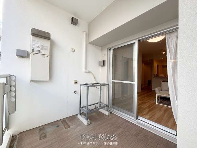 Premium Court Urasoe Makiminato 2LDK Apartment for Sale - Thumbnail 3