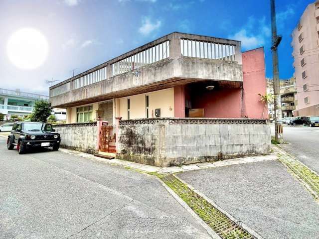 Corner Lot Shop-Office House for Sale in Naha, Okinawa - Thumbnail 3