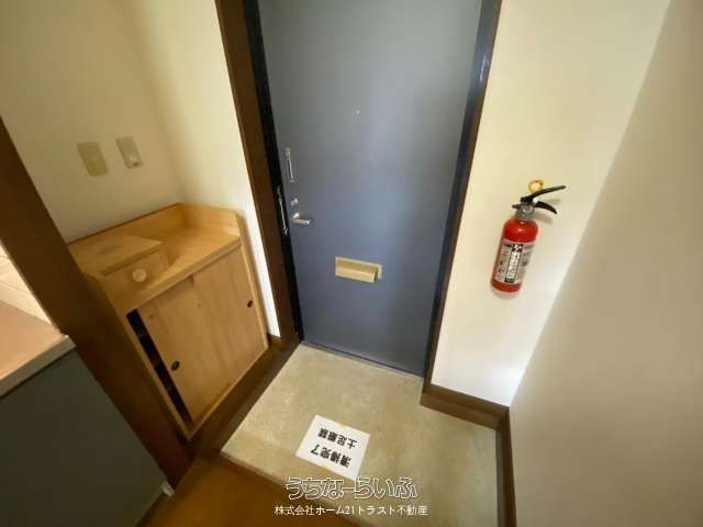 1K Apartment for Rent Near Oroku Station, Naha - No Deposit - Thumbnail 3