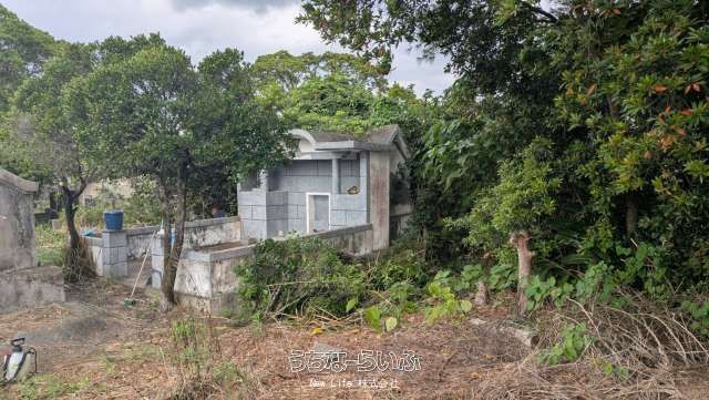 Land with Cemetery for Sale in Nago, Okinawa - 69 sqm - Thumbnail 2