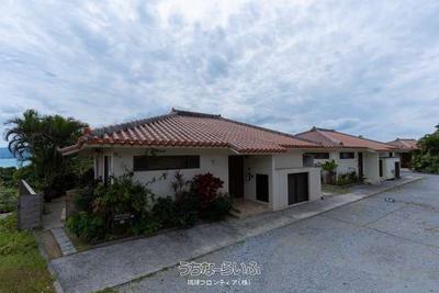 Luxury Ocean View Villa in Kouri, Nakijin - 2LDK Resort Home — Image 1, Nakijin, Okinawa