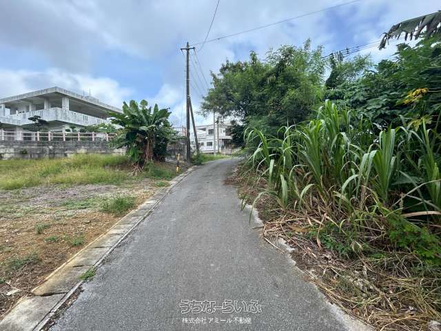 1275 sqm Land for Sale in Uken, Uruma City, Okinawa - Thumbnail 2