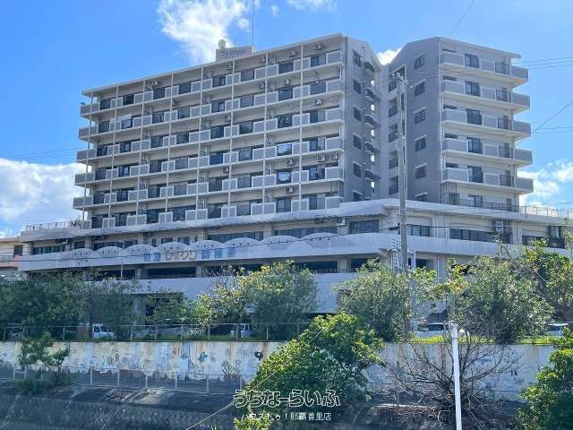 3LDK Apartment for Sale in Urasoe, Okinawa - Lions Plaza Makiminato 2 - Thumbnail 2