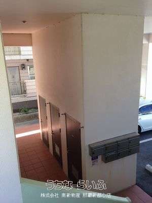 2LDK Apartment for Rent in Naha, Okinawa with Parking - Thumbnail 2