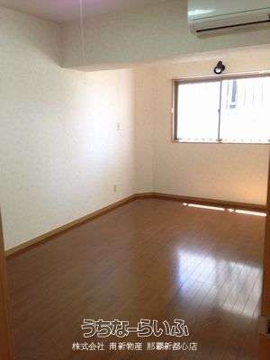 2LDK Apartment for Rent in Naha, Okinawa with Parking - Thumbnail 4