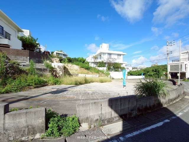 584 sqm Land for Sale in Naha, Okinawa - Near Naha Interchange - Thumbnail 4