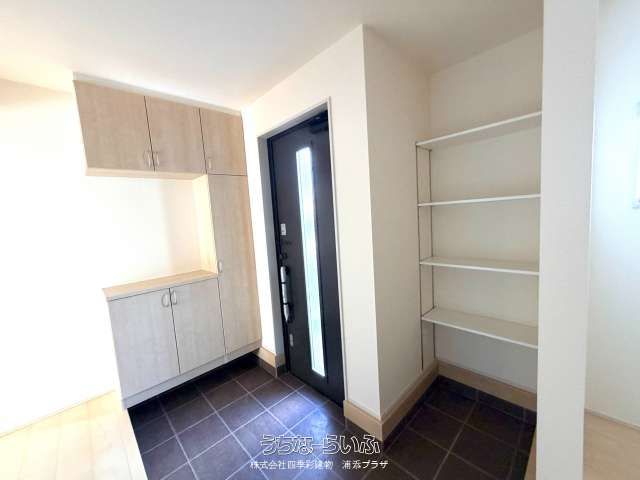 New 3LDK Wooden House for Sale in Yaese Town, Okinawa - Thumbnail 3