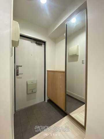 Renovated 2LDK Apartment Near Miebashi Station, Naha - Thumbnail 4