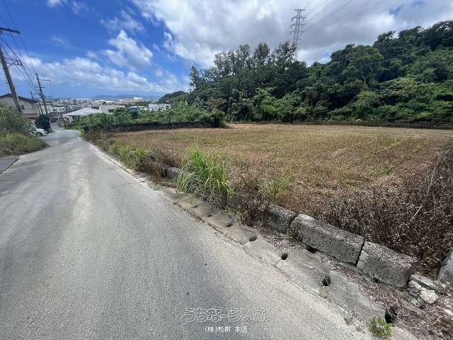 2453 sqm Land Plot for Sale in Nakagusuku Village, Okinawa - Thumbnail 3