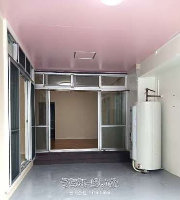 Center Apartments 2LDK Rental in Okinawa City - Thumbnail 2