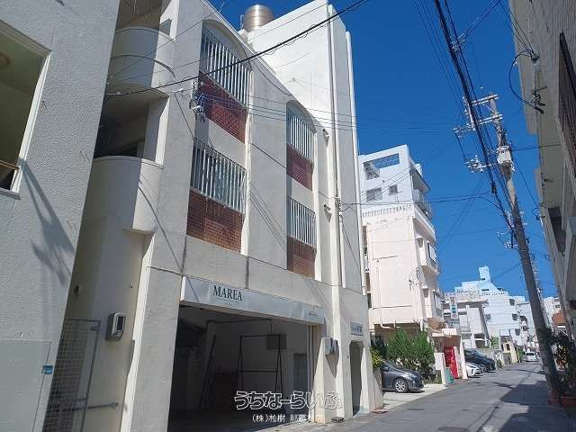 12-Unit Investment Apartment for Sale in Naha, Okinawa - Thumbnail 3