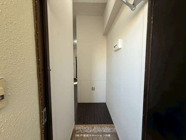1-Room Apartment for Rent in Shuri Daimoncho, Naha, Okinawa - Thumbnail 3