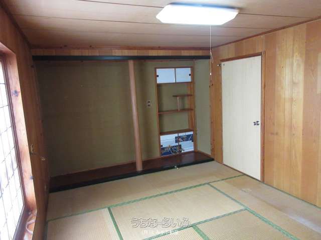 Nakasone House 4LDK Rental Apartment in Nakagusuku, Okinawa - Thumbnail 3