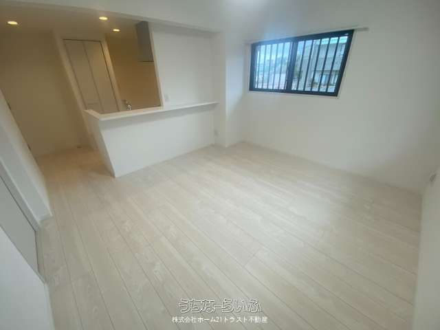 Pet-Friendly 2LDK Apartment for Rent in Urasoe, Okinawa - Thumbnail 4