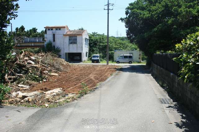 413.44m² Land for Sale in Shinzato, Motobu Town, Okinawa - Thumbnail 3
