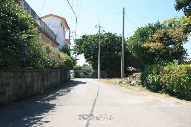 413.44m² Land for Sale in Shinzato, Motobu Town, Okinawa - Thumbnail 2
