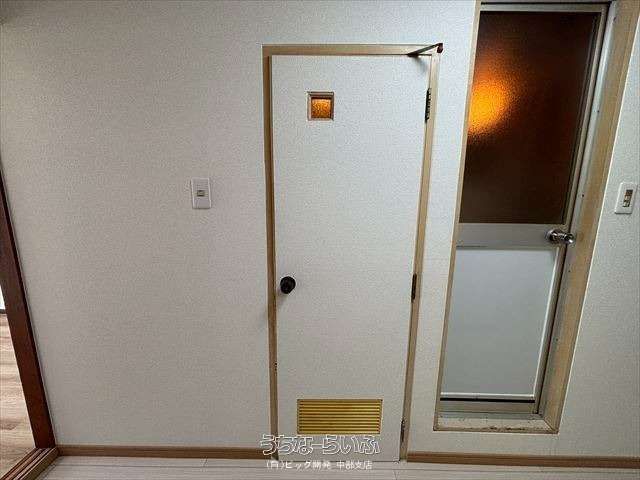 Chateau Spring Home 101: Renovated 1K Apartment in Uruma City - Thumbnail 4