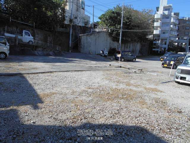 666.74 sqm Residential Land for Sale in Naha's Shuri Area - Thumbnail 4