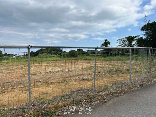 1824 sqm Land for Sale in Noborikawa, Okinawa City - Thumbnail 2