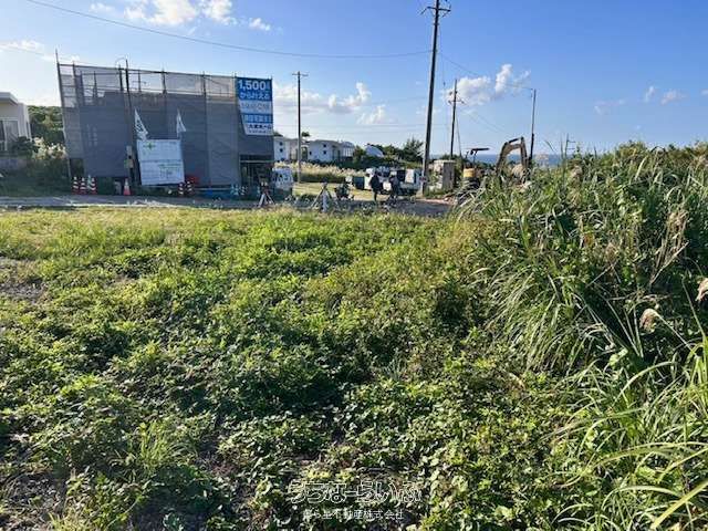 188m² Ocean View Villa Plot for Sale on Kouri Island, Okinawa - Image 1