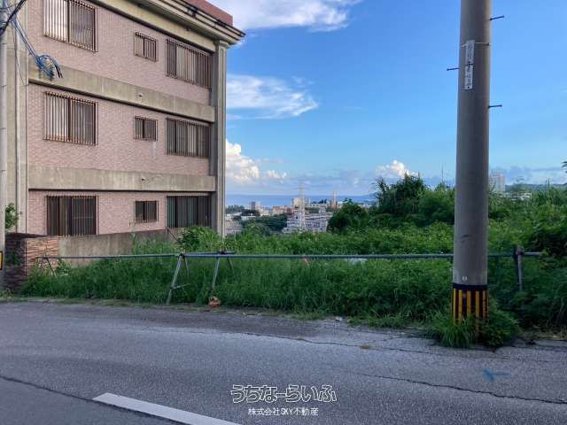 298.81 sqm Land for Sale in Hiyagon, Okinawa City - Image 1