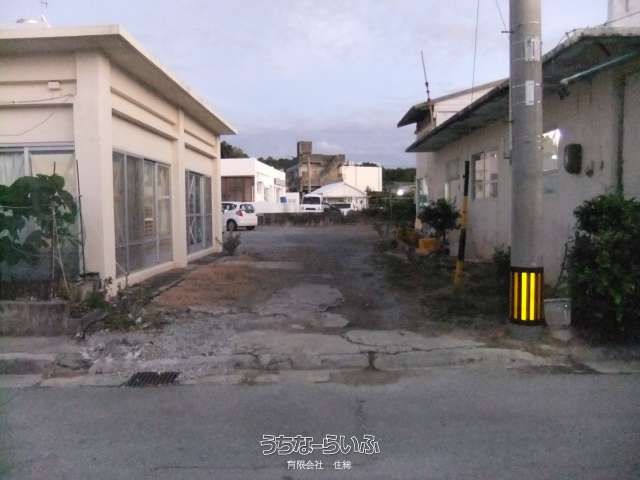 283m² Residential Land for Sale in Uruma City, Okinawa - Thumbnail 3