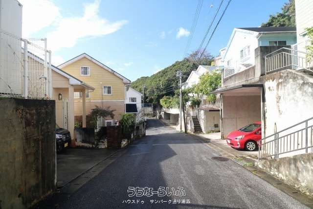 Hilltop 3LDK Steel House for Sale in Urasoe, Okinawa - Thumbnail 2