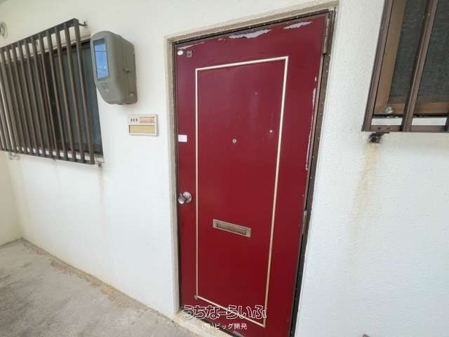 2DK Apartment for Rent in Urasoe, Okinawa - Maison Iso Dai 2 - Thumbnail 4