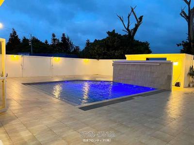 Beachside Commercial Property with Private Pool in Kouri, Okinawa — Image 2, Nakijin, Okinawa