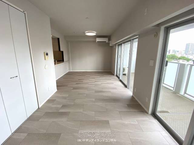 Presence Loge Matsuo Rêve Tower 2LDK Apartment for Sale in Naha - Thumbnail 4