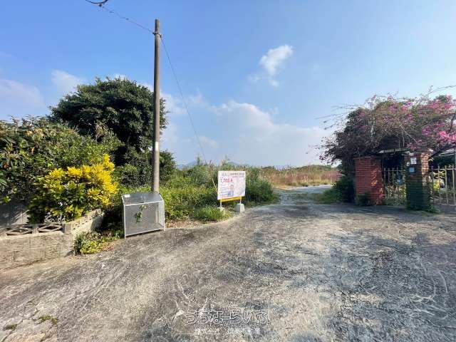 Large 2546m² Residential Land for Sale in Motobu, Okinawa - Thumbnail 2