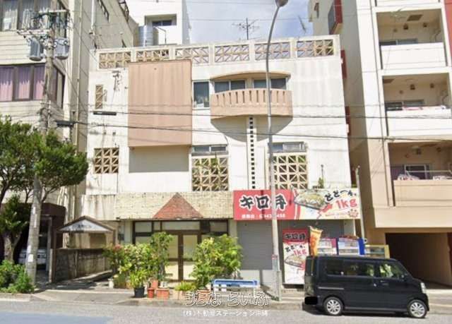 2DK Apartment for Rent in Naha Tomari, Okinawa - No Key Money - Thumbnail 3