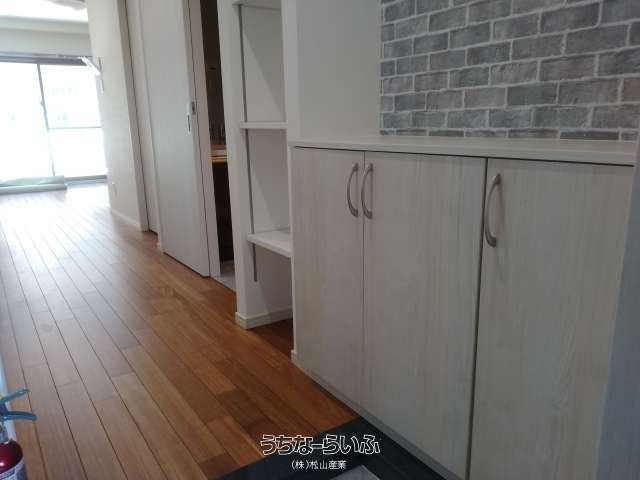 Pet-Friendly 1R Apartment in Naha with Auto-Lock & Elevator - Thumbnail 4