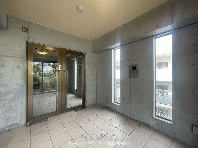 Fujistar Ginowan 203: 1LDK Rental Apartment in Ginowan, Okinawa - Thumbnail 4