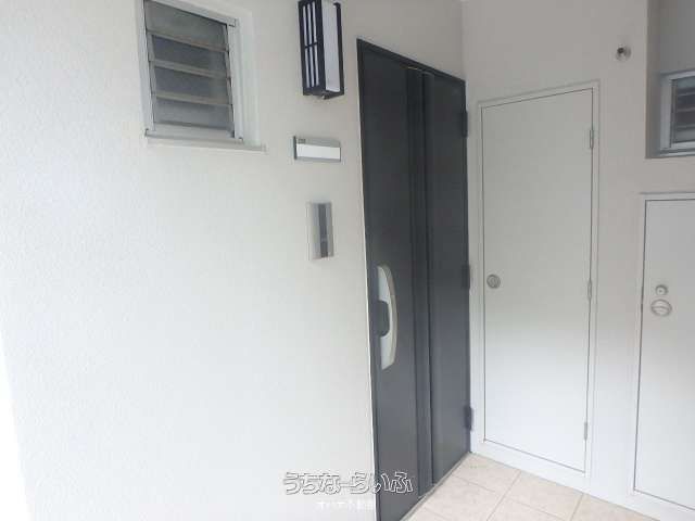 Premium Court Urasoe Makiminato 2LDK Apartment for Sale - Thumbnail 2