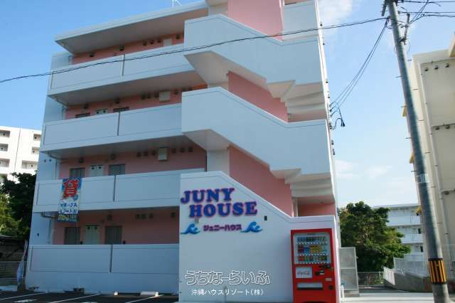 One-Room Apartment for Rent in Motobu, Okinawa Near Churaumi Aquarium - Thumbnail 2