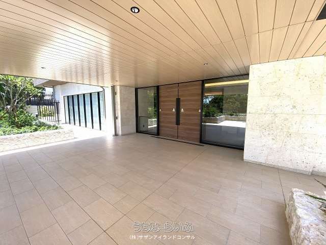 Luxury Penthouse Rental in Mondo Mio Okinawa Resort Rycom Hills - Thumbnail 2