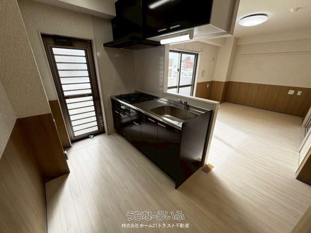 New 1LDK Pet-Friendly Apartment near Asahibashi Station, Naha - Thumbnail 4