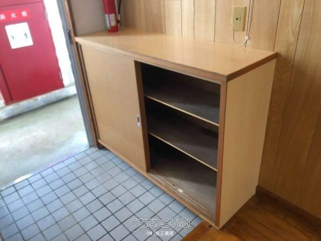 Shiro Mansion 401: 3DK Apartment for Rent in Nanjo City, Okinawa - Thumbnail 2