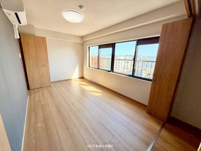 Green Heights Naha 11F: Top Floor 2LDK with Full Renovation - Thumbnail 2