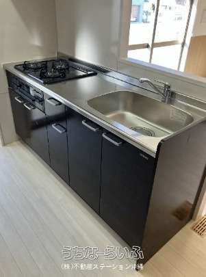 New 1LDK Apartment for Rent in Naha Kume, Okinawa - Pet Friendly - Thumbnail 3