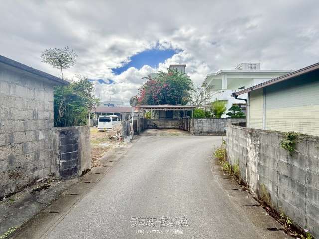 453.82 sqm Residential Land for Sale in Yomitan Village, Okinawa - Thumbnail 4