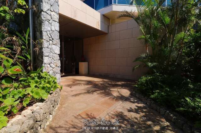 27th Floor 3LDK Apartment with Ocean View in Naha, Okinawa - Thumbnail 4