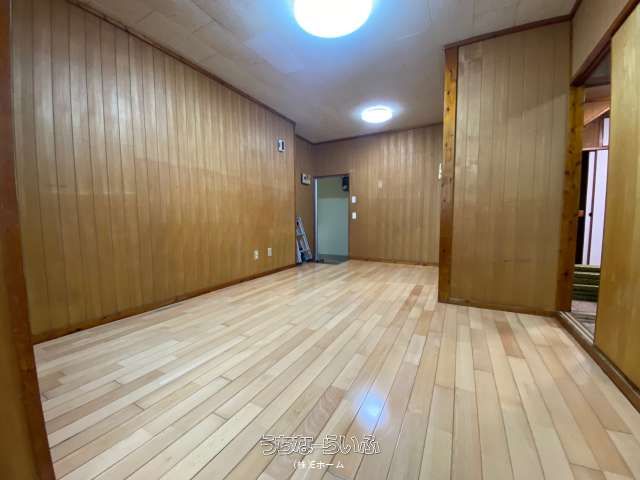 Takara Building 202: 2DK Apartment for Rent in Naha Asato - Thumbnail 4