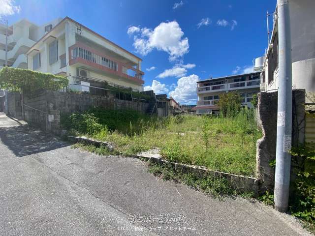 286m² Land Plot for Sale in Kunbaru, Naha City, Okinawa - Thumbnail 2