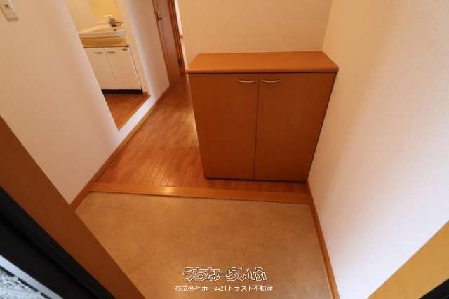 Clair Tenku B201: 2LDK Apartment for Rent in Naha, Okinawa - Thumbnail 4