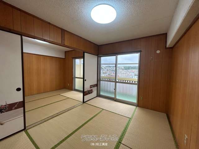 2DK Apartment for Rent in Urasoe, Okinawa - No Deposit, Kotatsu - Thumbnail 4