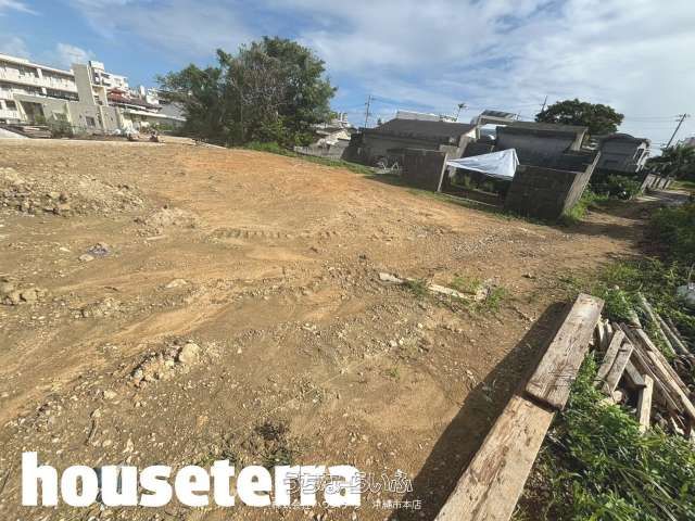 5.55㎡ Cemetery Plot in Okinawa City - All-Inclusive Price - Thumbnail 4